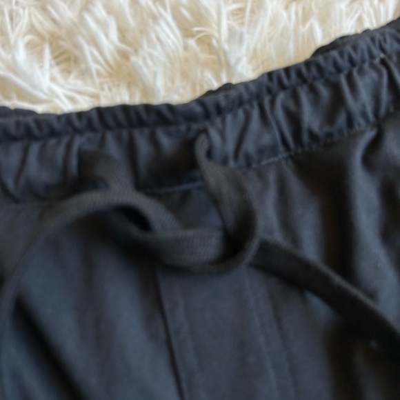 Eddie Bauer black lounge elastic waist shorts size XL - Picture 5 of 10